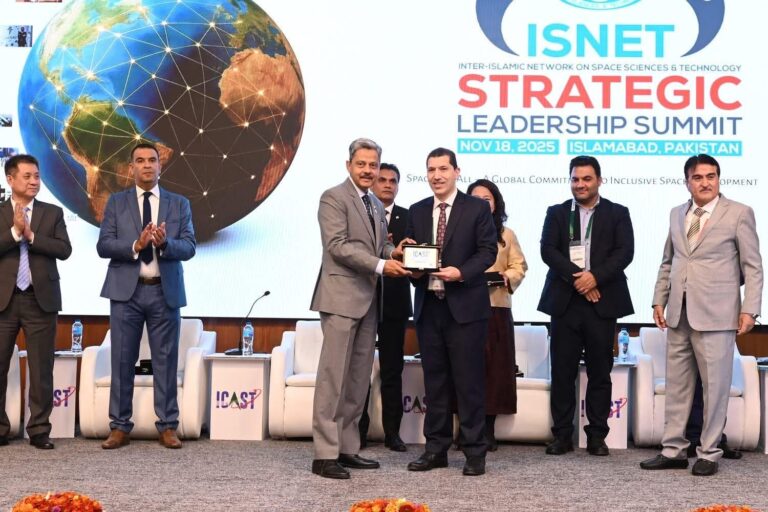 Abu Dhabi Astronomy Center Berpartisipasi dalam Konferensi Internasional Aplikasi Sains dan Teknologi Luar Angkasa di Islamabad